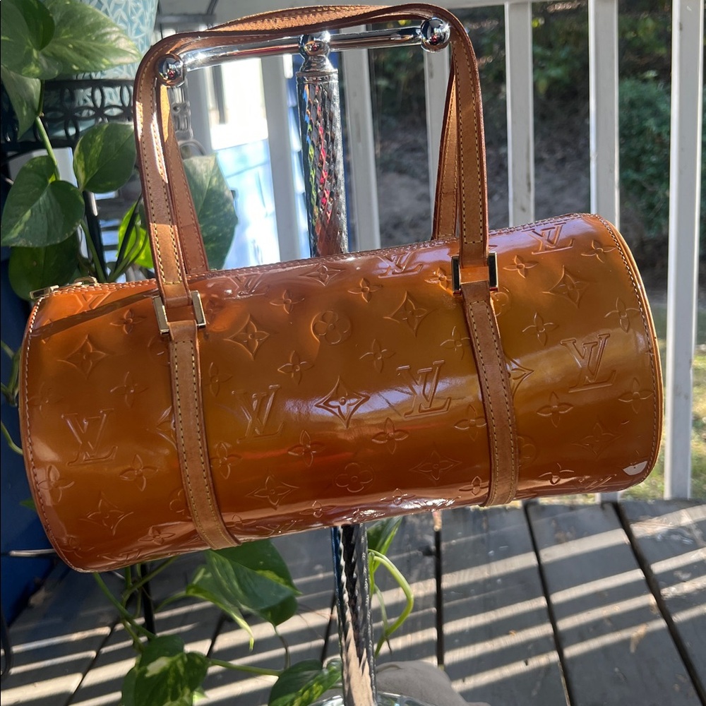 Louis Vuitton Glossy Tan Monogram Barrel Bag